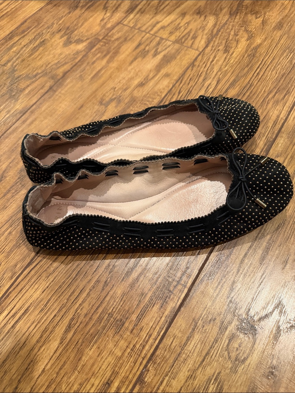 Aerin Antibes Irene Black Studded Ballet Flats with Bow Trim size 7.5/7
